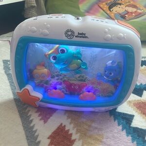 Baby Einstein aquarium